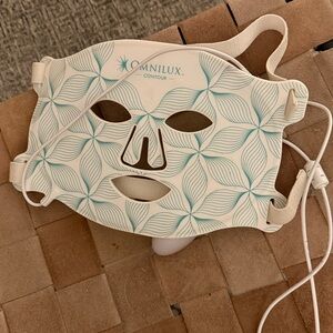 Omnilux Contour Face Mask - White
